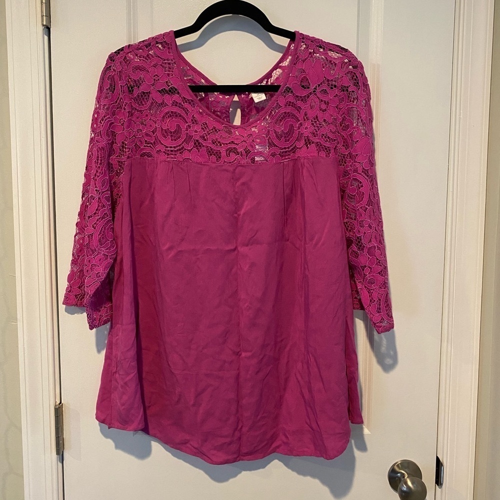 Old Navy New Lace Pink Top NWT 2x Blouse